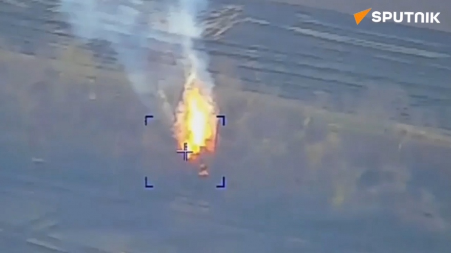 Nga dùng đạn chính xác cao phá hủy pháo tự hành Krab ở Ukraine